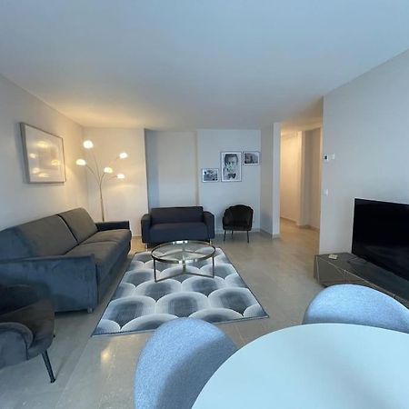 Apartamento Le Mont-Veyrier, Parking Et Vue Annecy Exterior foto