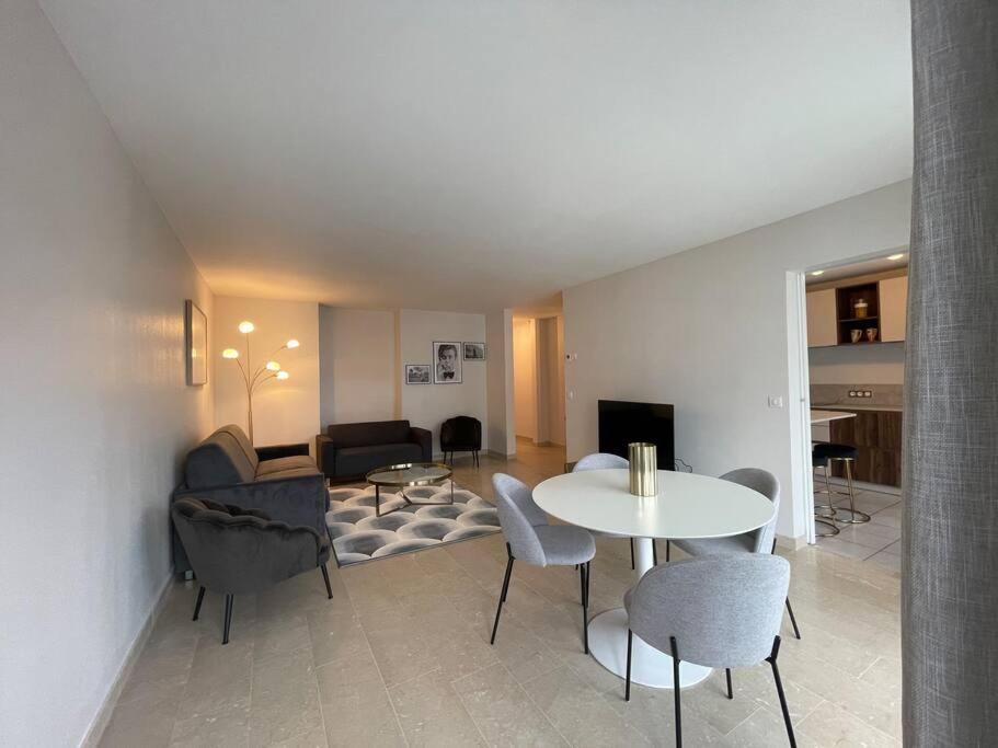 Apartamento Le Mont-Veyrier, Parking Et Vue Annecy Exterior foto
