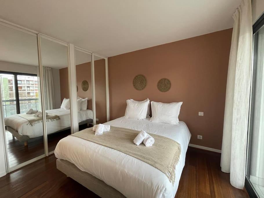Apartamento Le Mont-Veyrier, Parking Et Vue Annecy Exterior foto