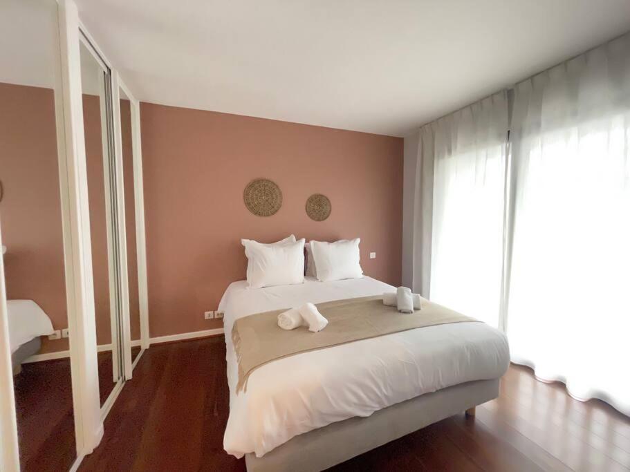 Apartamento Le Mont-Veyrier, Parking Et Vue Annecy Exterior foto
