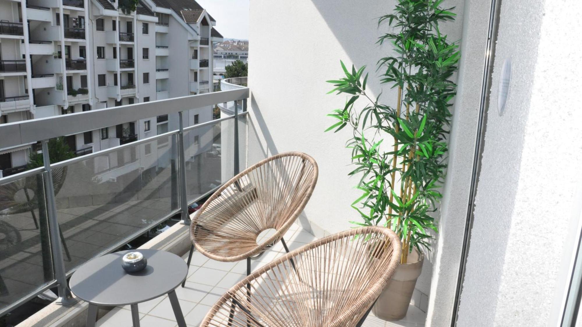 Apartamento Le Mont-Veyrier, Parking Et Vue Annecy Exterior foto